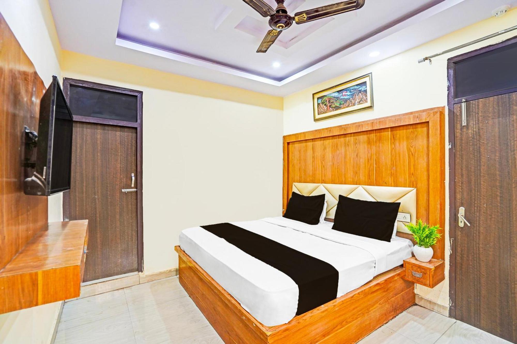 Super Hotel O Charbagh Formerly Khalsa Inn Lucknow Ngoại thất bức ảnh