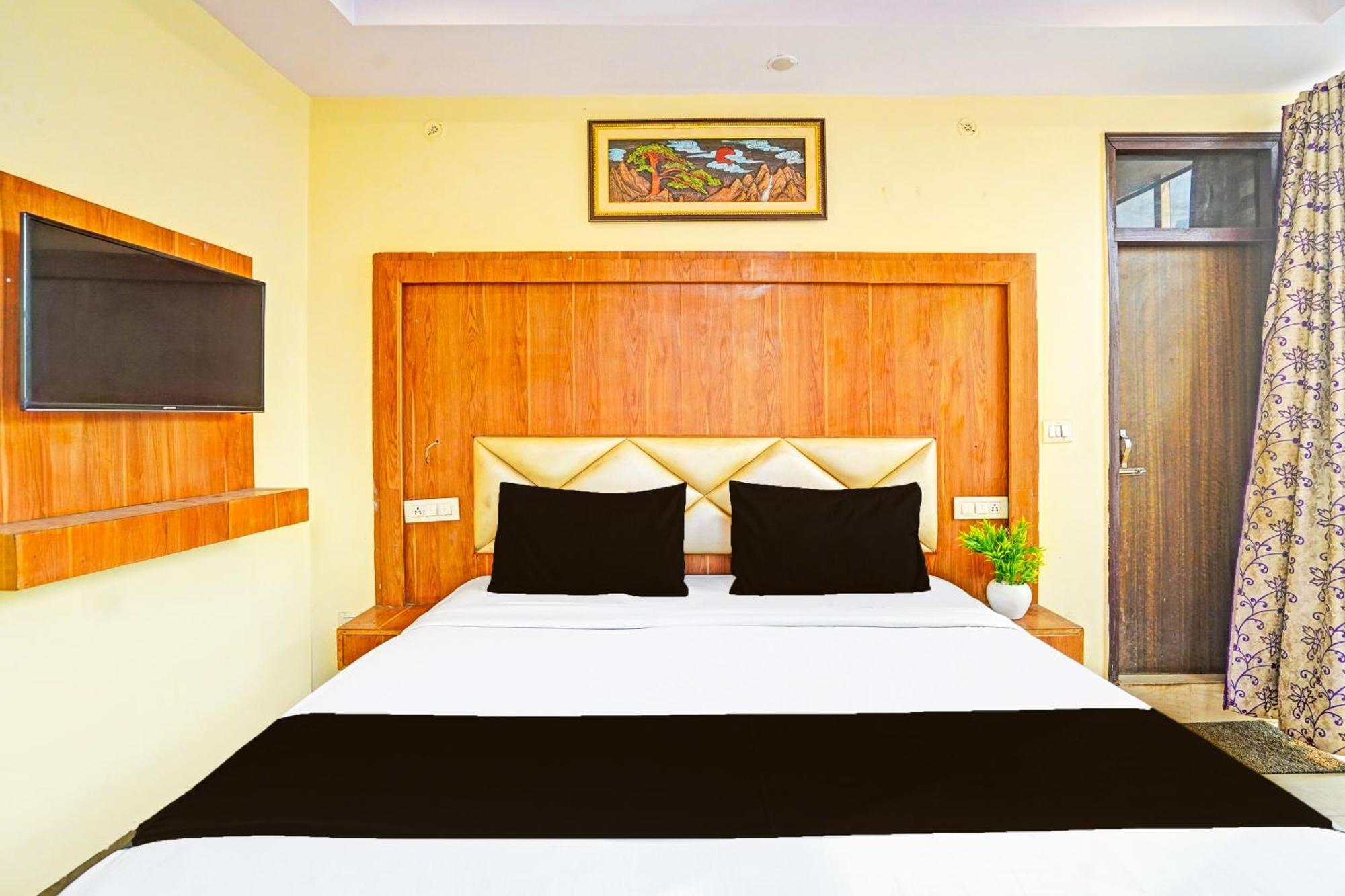 Super Hotel O Charbagh Formerly Khalsa Inn Lucknow Ngoại thất bức ảnh