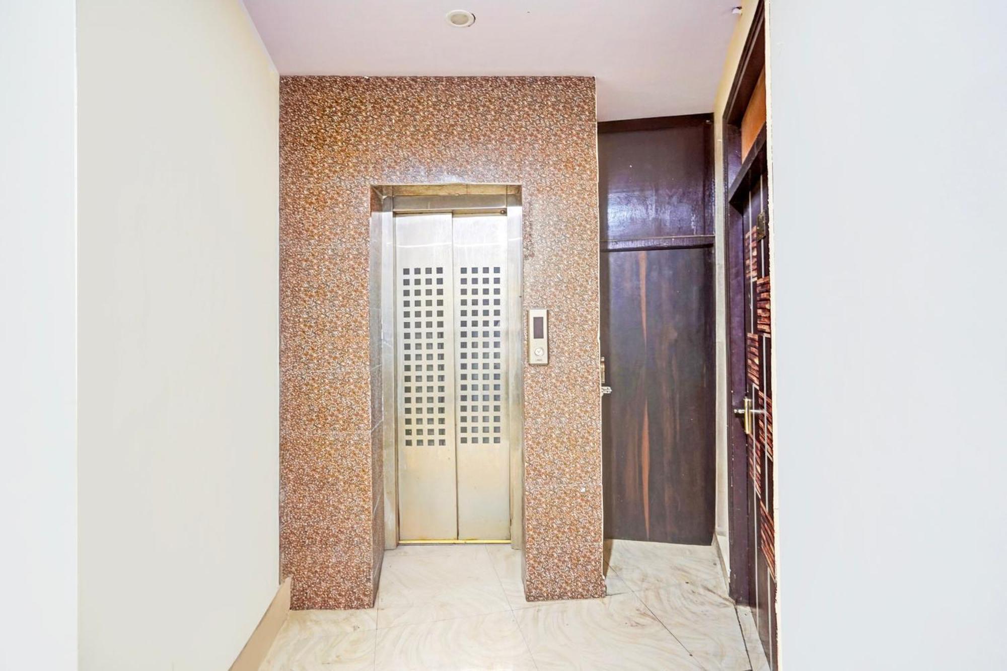 Super Hotel O Charbagh Formerly Khalsa Inn Lucknow Ngoại thất bức ảnh