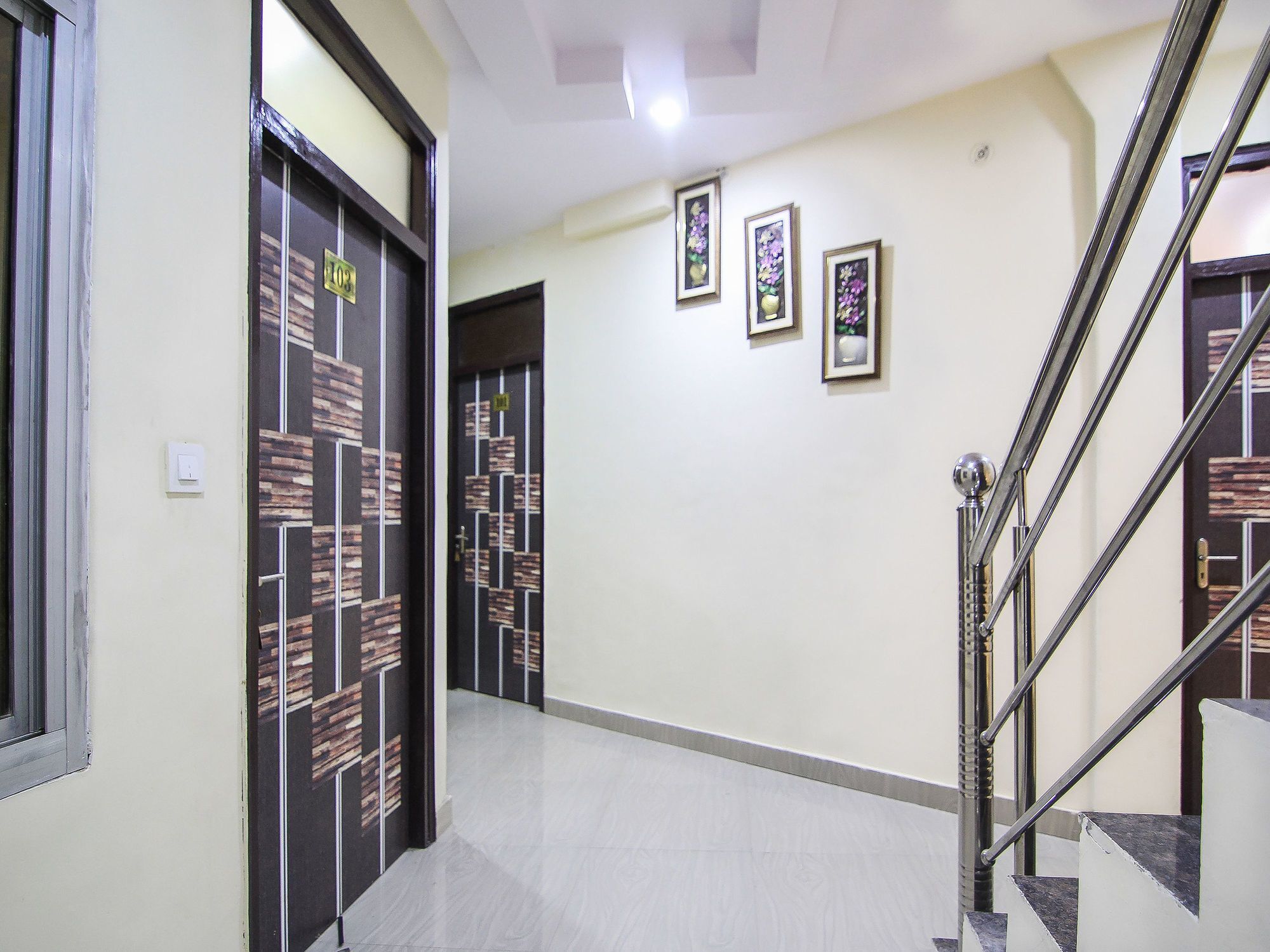 Super Hotel O Charbagh Formerly Khalsa Inn Lucknow Ngoại thất bức ảnh